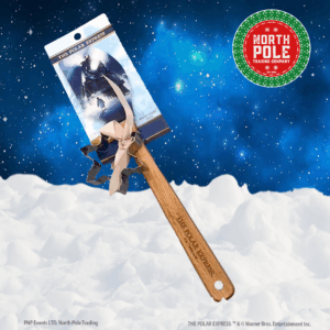Spatula with cookie cutter front